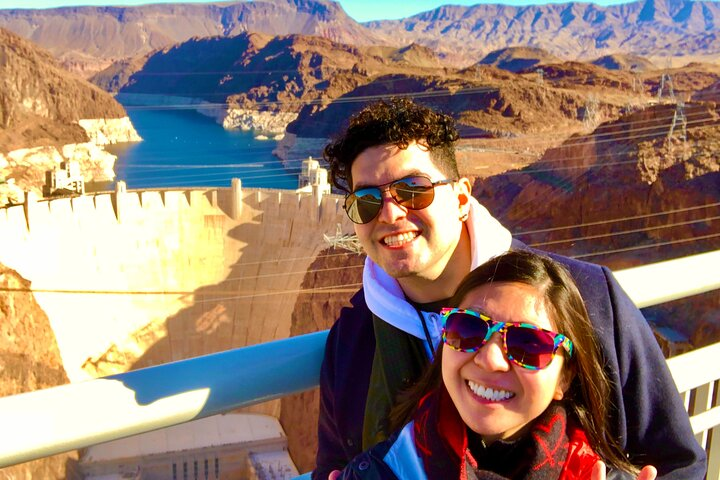 Hoover Dam Comedy Tour with Lunch and Comedy Club Tickets - Photo 1 of 10